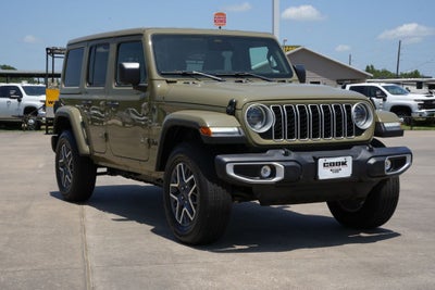 2026 Jeep Wrangler 4-Door Sahara 4x4