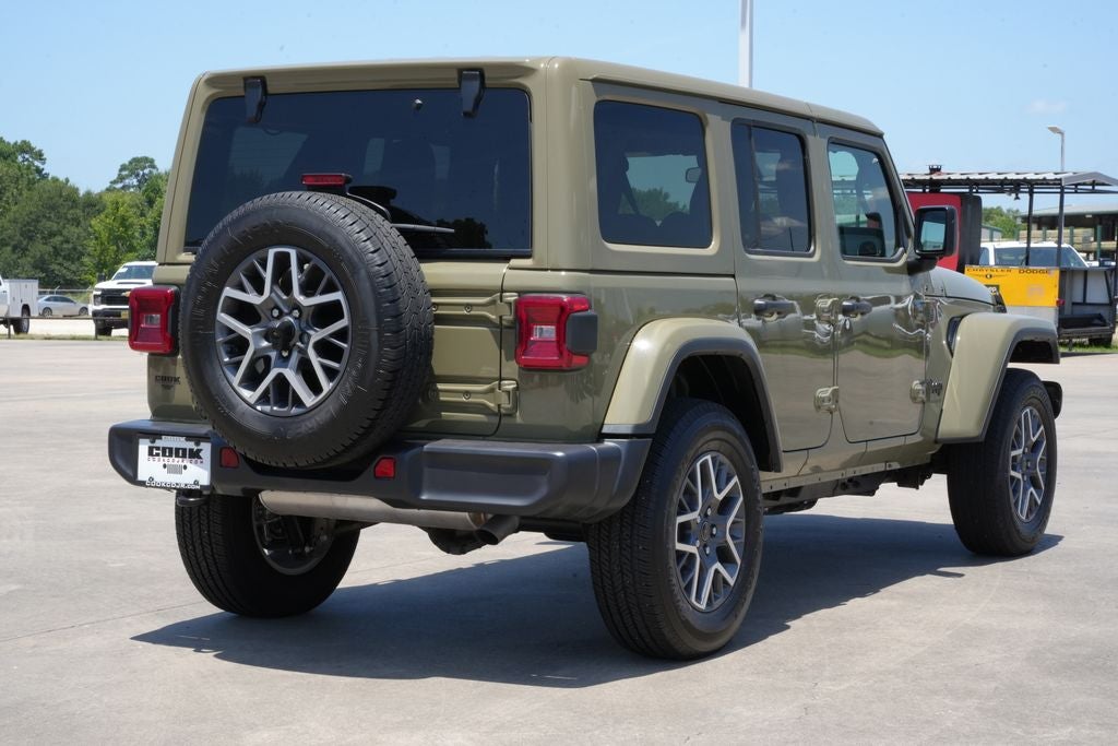2026 Jeep Wrangler 4-Door Sahara 4x4