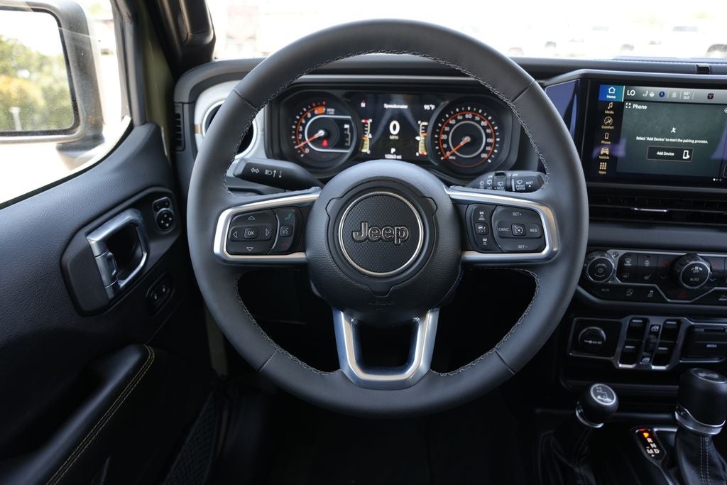2026 Jeep Wrangler 4-Door Sahara 4x4