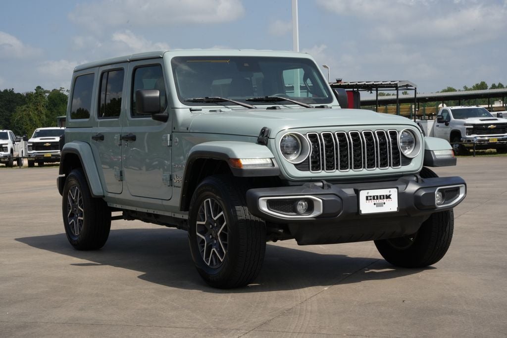2024 Jeep Wrangler 4-Door Sahara 4x4