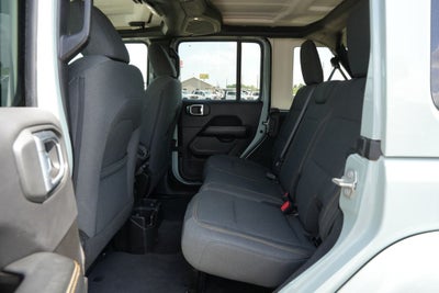 2024 Jeep Wrangler 4-Door Sahara 4x4