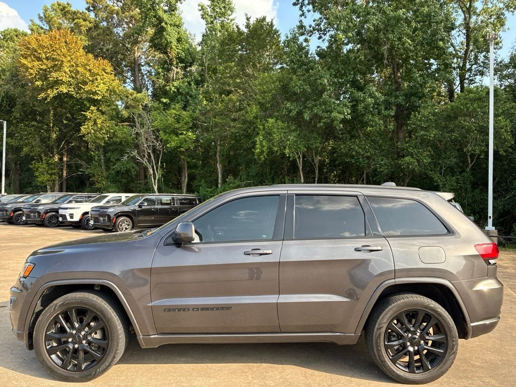 2020 Jeep Grand Cherokee Altitude 4x2