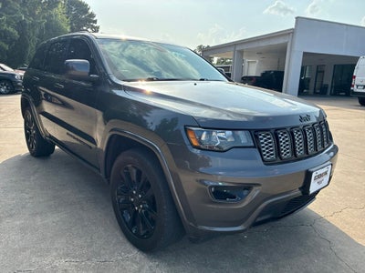 2020 Jeep Grand Cherokee Altitude 4x2
