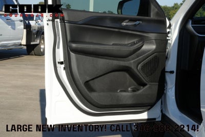 2027 Jeep Grand Cherokee GRAND CHEROKEE LAREDO 4X2