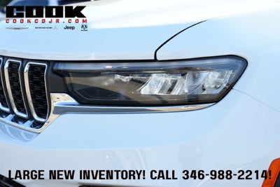 2027 Jeep Grand Cherokee GRAND CHEROKEE LAREDO 4X2
