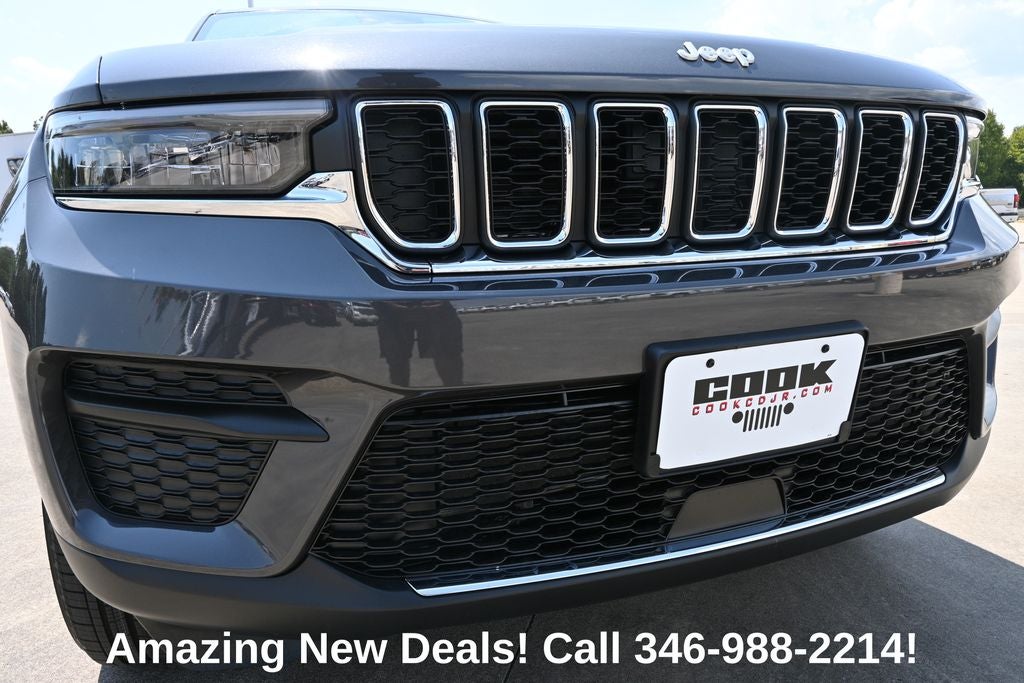 2026 Jeep Grand Cherokee GRAND CHEROKEE LAREDO X 4X2