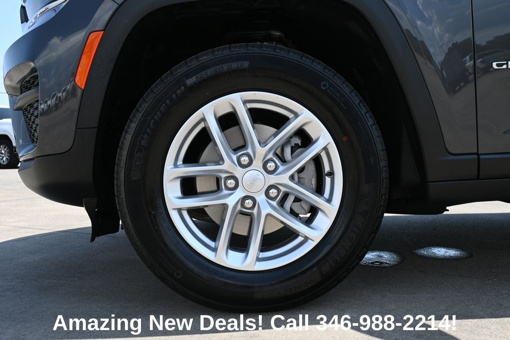 2026 Jeep Grand Cherokee GRAND CHEROKEE LAREDO X 4X2