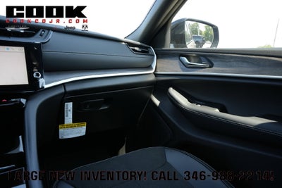2027 Jeep Grand Cherokee GRAND CHEROKEE LAREDO ALTITUDE 4X2