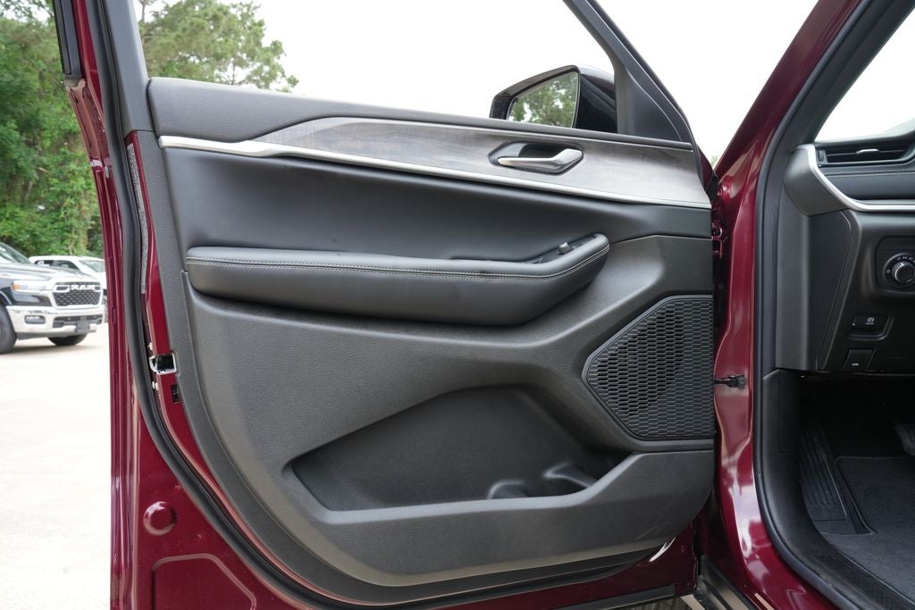 2026 Jeep Grand Cherokee GRAND CHEROKEE LAREDO ALTITUDE 4X2