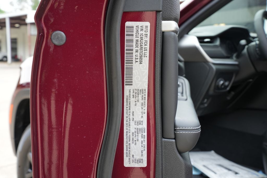 2026 Jeep Grand Cherokee GRAND CHEROKEE LAREDO ALTITUDE 4X2