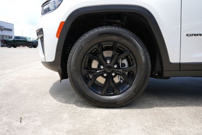 2026 Jeep Grand Cherokee GRAND CHEROKEE LAREDO ALTITUDE 4X2