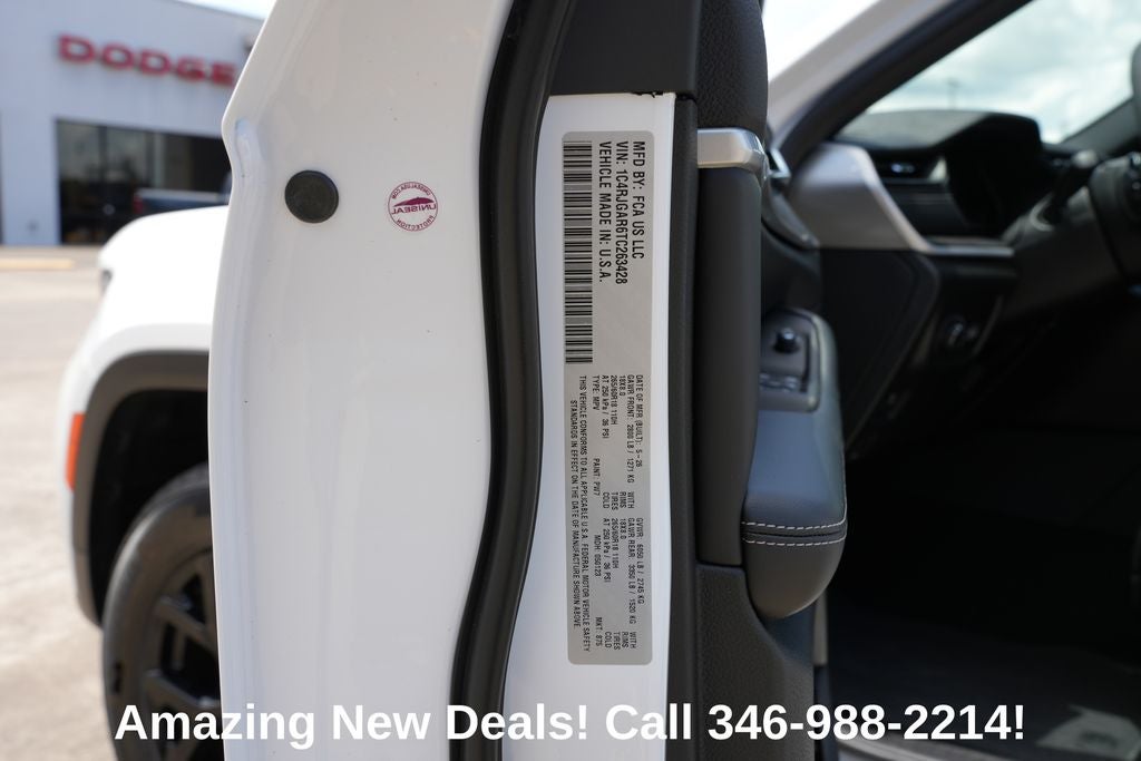 2026 Jeep Grand Cherokee GRAND CHEROKEE LAREDO ALTITUDE 4X2