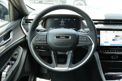 2026 Jeep Grand Cherokee GRAND CHEROKEE LAREDO ALTITUDE 4X2