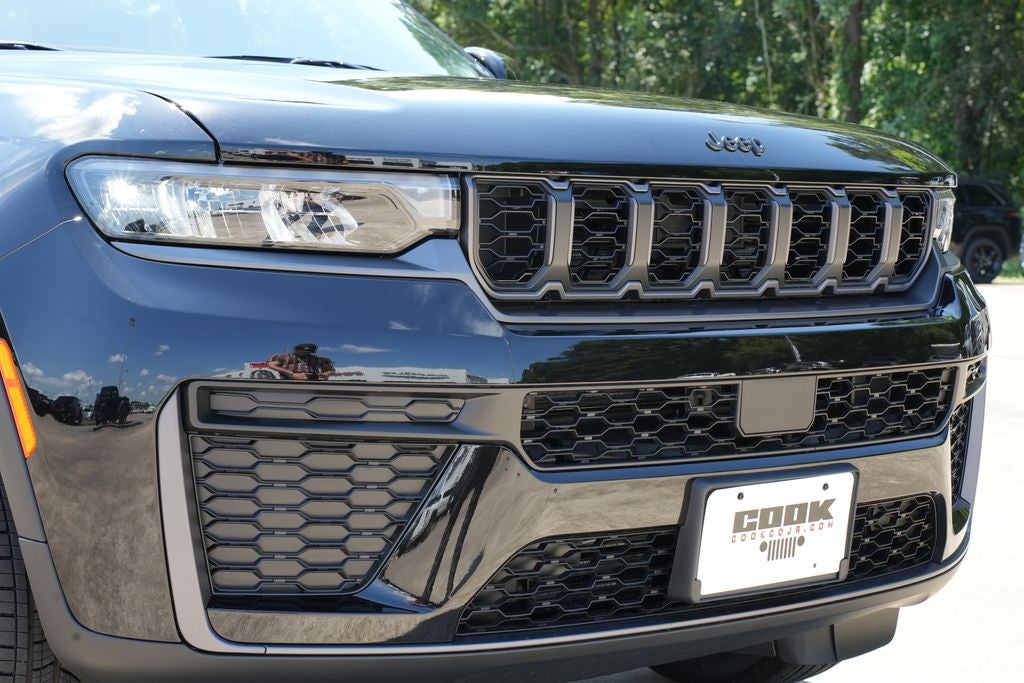 2026 Jeep Grand Cherokee GRAND CHEROKEE LAREDO ALTITUDE 4X2