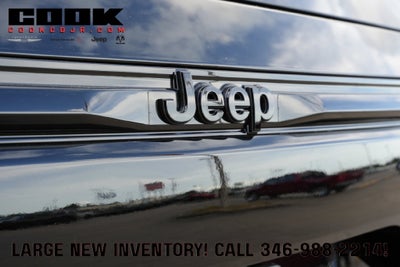 2027 Jeep Grand Cherokee GRAND CHEROKEE LAREDO ALTITUDE 4X2