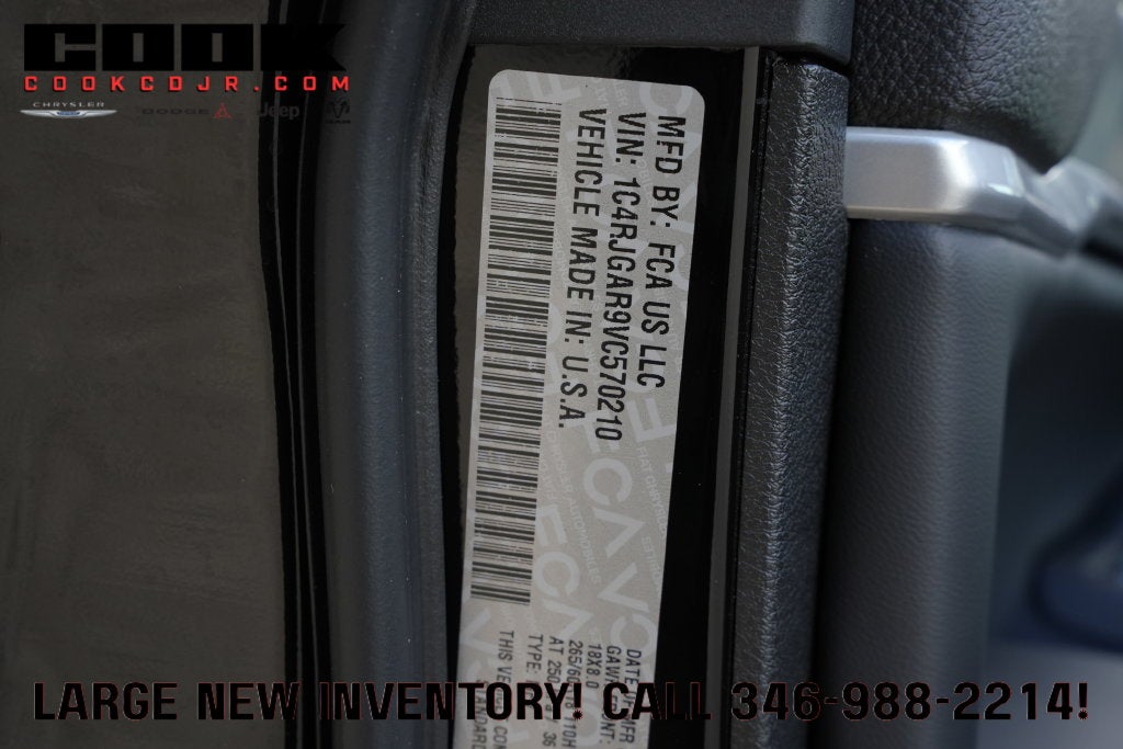 2027 Jeep Grand Cherokee GRAND CHEROKEE LAREDO ALTITUDE 4X2