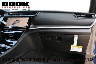 2027 Jeep Grand Cherokee GRAND CHEROKEE LIMITED 4X2