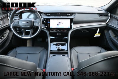 2027 Jeep Grand Cherokee GRAND CHEROKEE LIMITED 4X2