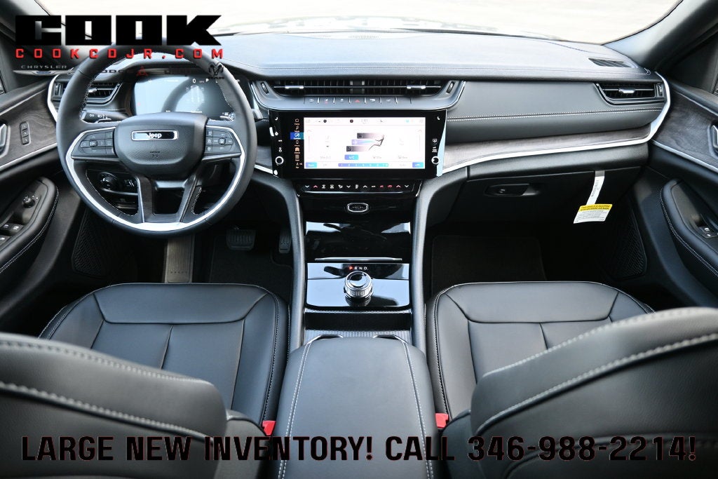 2027 Jeep Grand Cherokee GRAND CHEROKEE LIMITED 4X2