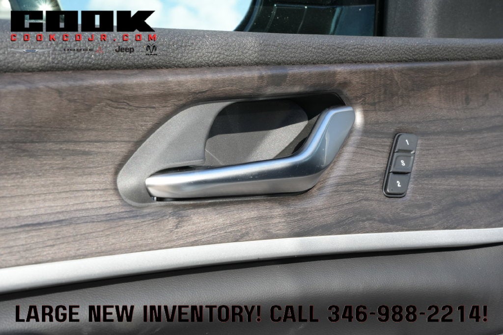 2027 Jeep Grand Cherokee GRAND CHEROKEE LIMITED 4X2
