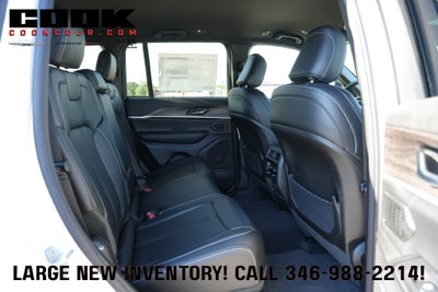 2027 Jeep Grand Cherokee GRAND CHEROKEE LIMITED 4X2
