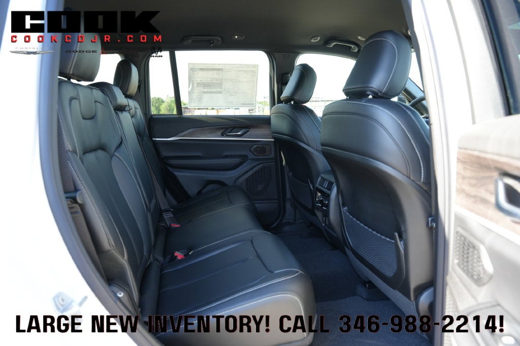 2027 Jeep Grand Cherokee GRAND CHEROKEE LIMITED 4X2