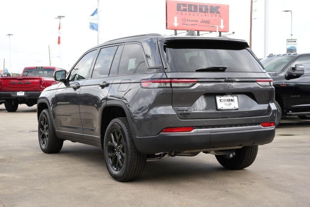 2026 Jeep Grand Cherokee GRAND CHEROKEE LAREDO ALTITUDE 4X4