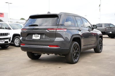 2026 Jeep Grand Cherokee GRAND CHEROKEE LAREDO ALTITUDE 4X4