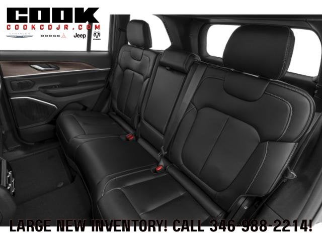 2027 Jeep Grand Cherokee GRAND CHEROKEE LIMITED RESERVE 4X4