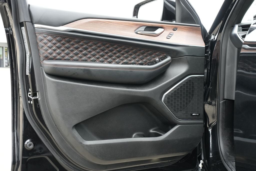 2022 Jeep Grand Cherokee Summit 4x4