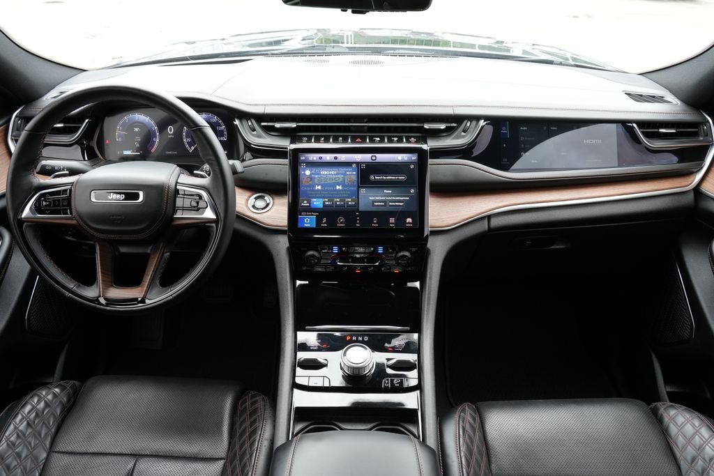 2022 Jeep Grand Cherokee Summit 4x4