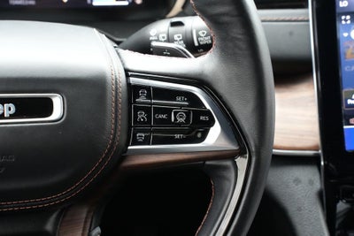 2022 Jeep Grand Cherokee Summit 4x4