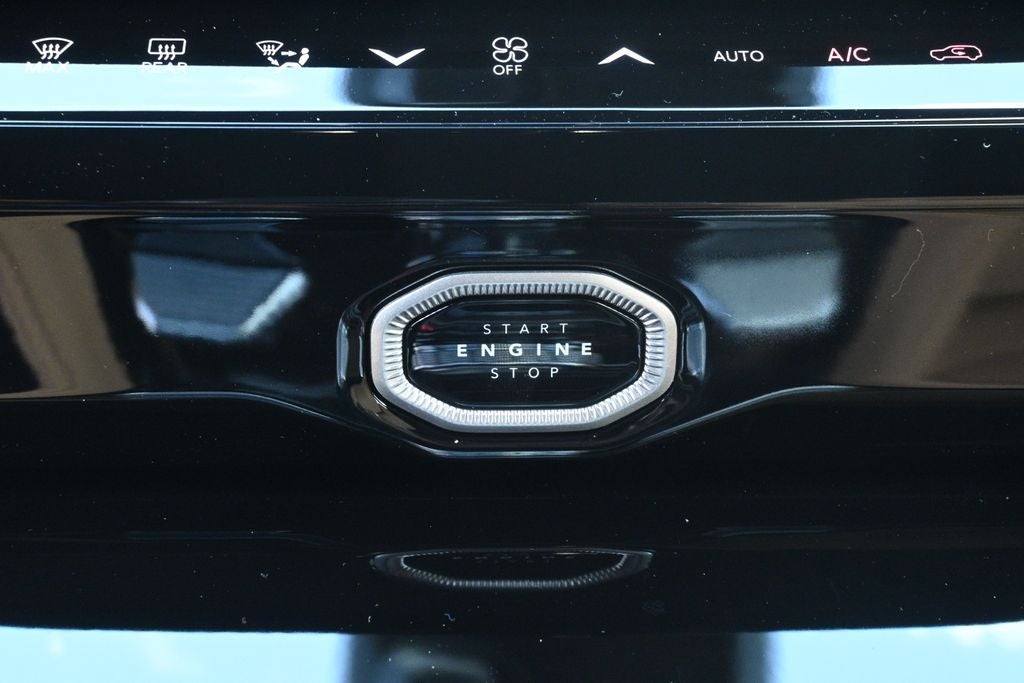 2026 Jeep Grand Cherokee GRAND CHEROKEE SUMMIT 4X4