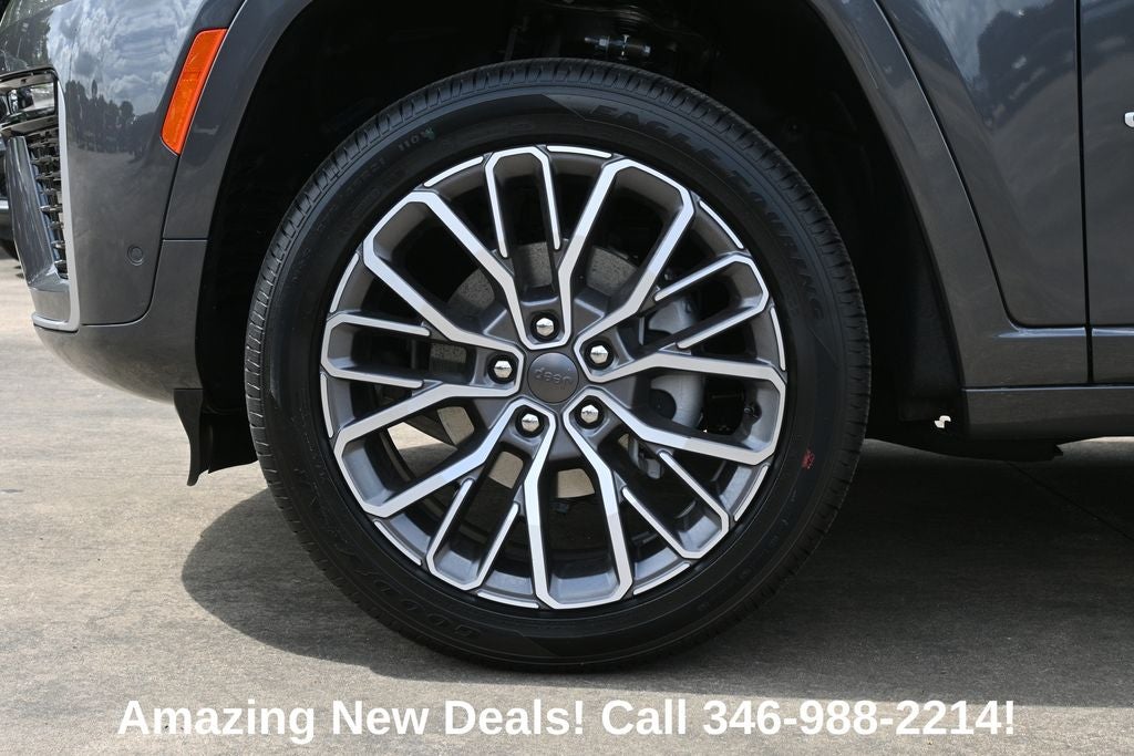2026 Jeep Grand Cherokee GRAND CHEROKEE SUMMIT 4X4