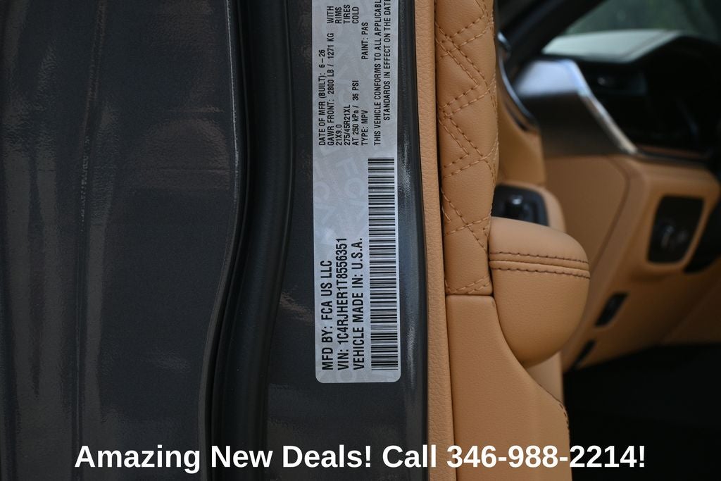 2026 Jeep Grand Cherokee GRAND CHEROKEE SUMMIT 4X4