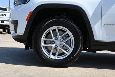 2026 Jeep Grand Cherokee GRAND CHEROKEE L LAREDO 4X2