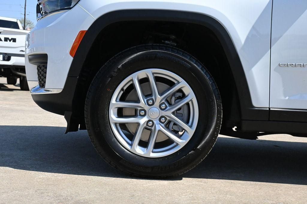 2026 Jeep Grand Cherokee GRAND CHEROKEE L LAREDO 4X2