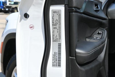 2026 Jeep Grand Cherokee GRAND CHEROKEE L LAREDO X 4X2