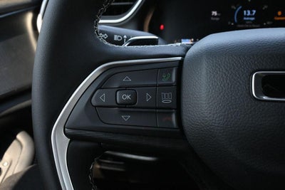 2026 Jeep Grand Cherokee GRAND CHEROKEE L LAREDO X 4X2