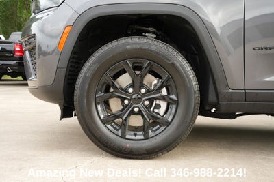 2026 Jeep Grand Cherokee L GRAND CHEROKEE L LAREDO ALTITUDE 4X2