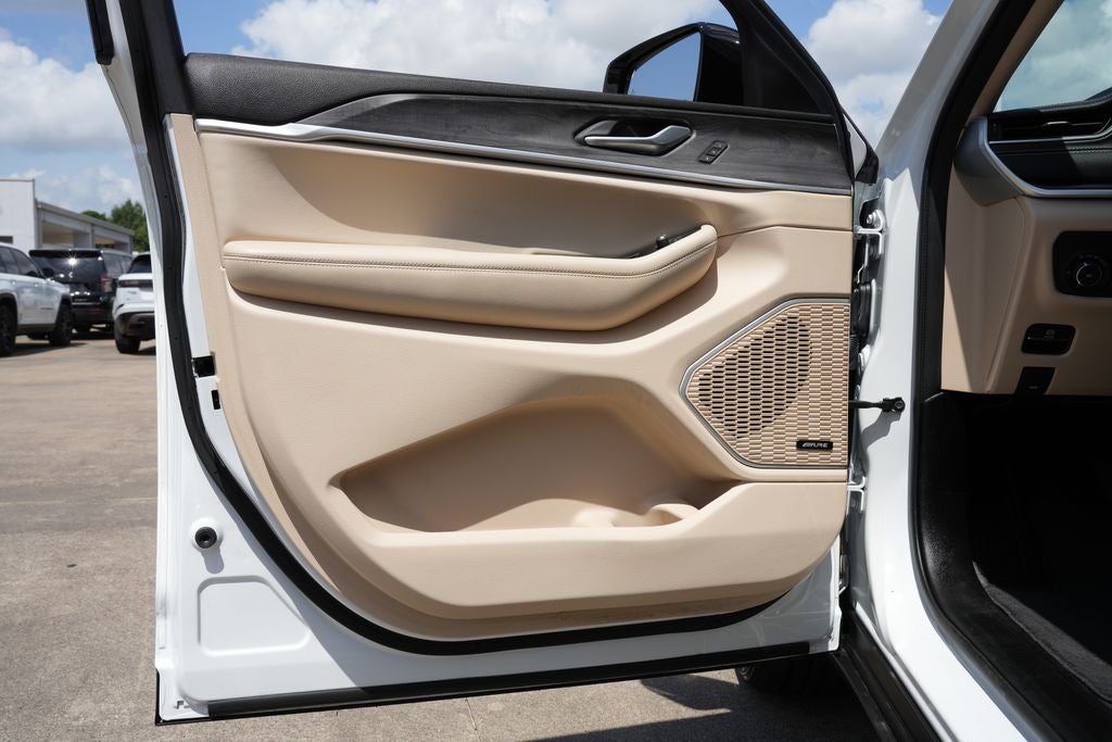2021 Jeep Grand Cherokee L Limited 4x2