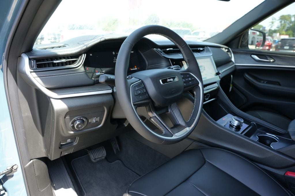 2026 Jeep Grand Cherokee GRAND CHEROKEE L LIMITED 4X2