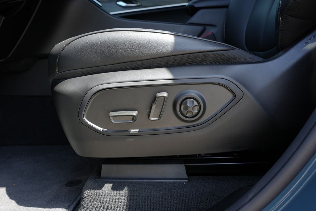 2026 Jeep Grand Cherokee GRAND CHEROKEE L LIMITED 4X2