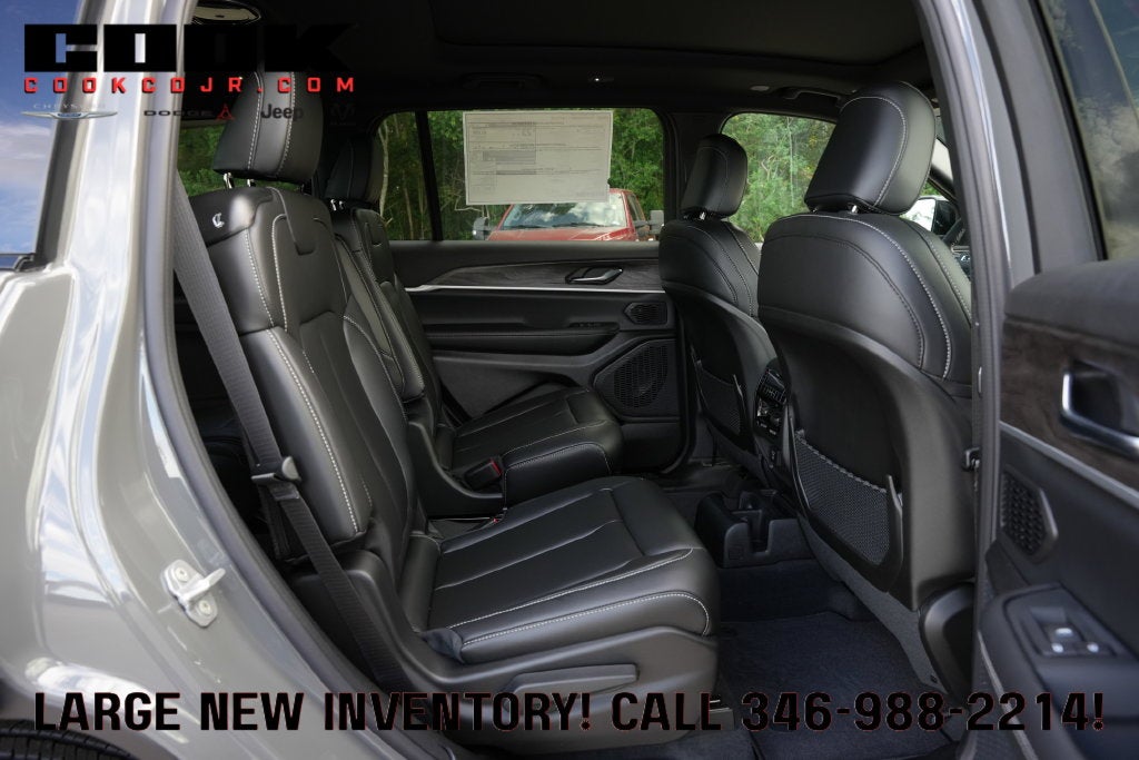 2027 Jeep Grand Cherokee L GRAND CHEROKEE L LIMITED 4X2