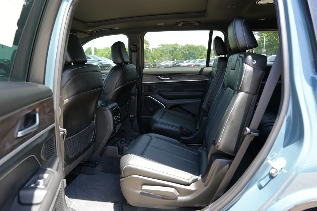 2026 Jeep Grand Cherokee GRAND CHEROKEE L LIMITED RESERVE 4X4