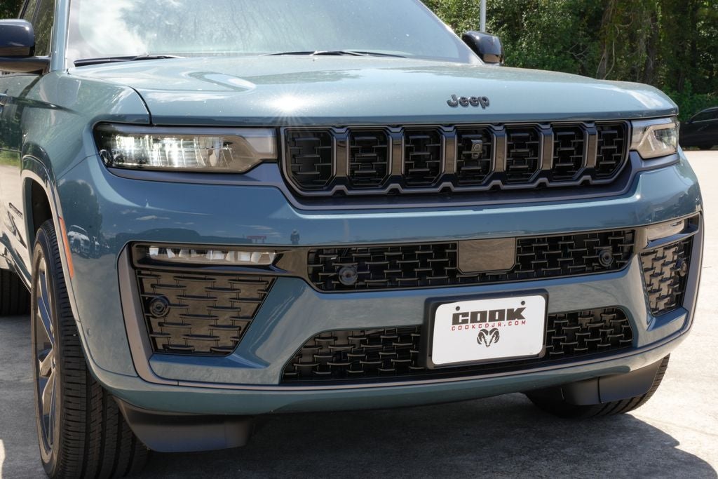 2026 Jeep Grand Cherokee GRAND CHEROKEE L LIMITED RESERVE 4X4