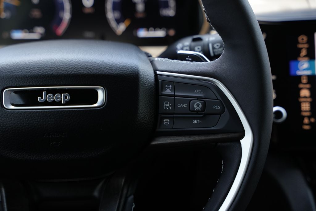 2026 Jeep Grand Cherokee GRAND CHEROKEE L LIMITED RESERVE 4X4
