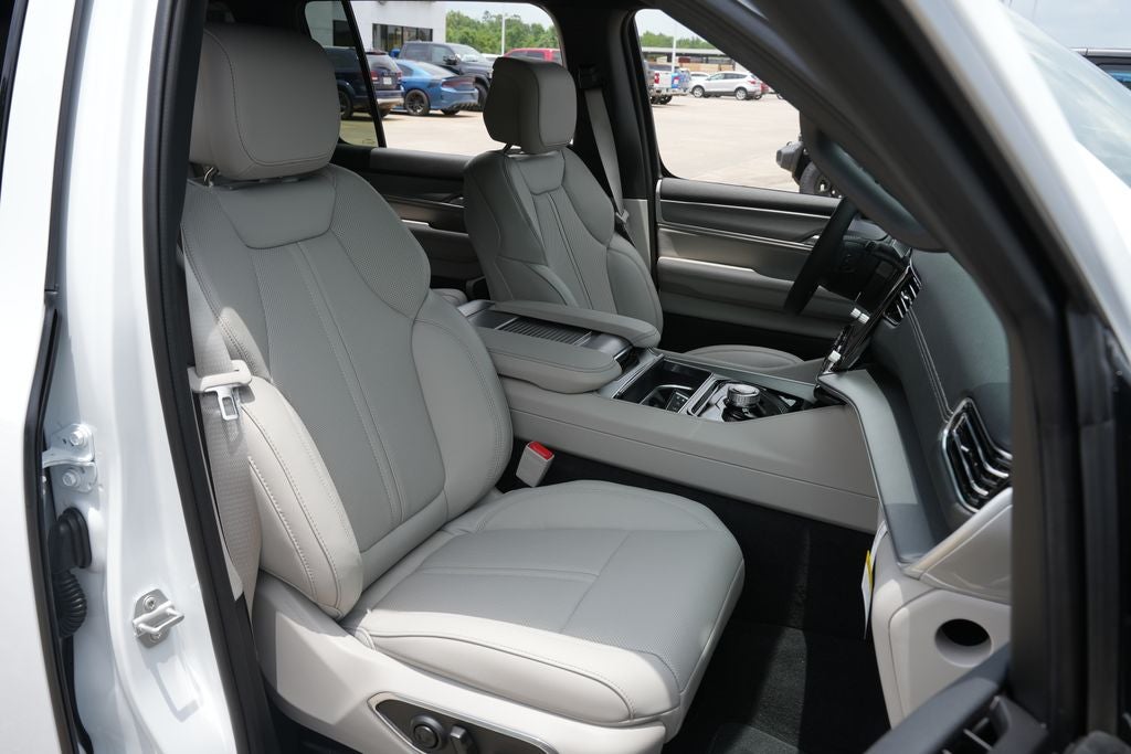 2026 Jeep Grand Wagoneer GRAND WAGONEER 4X2