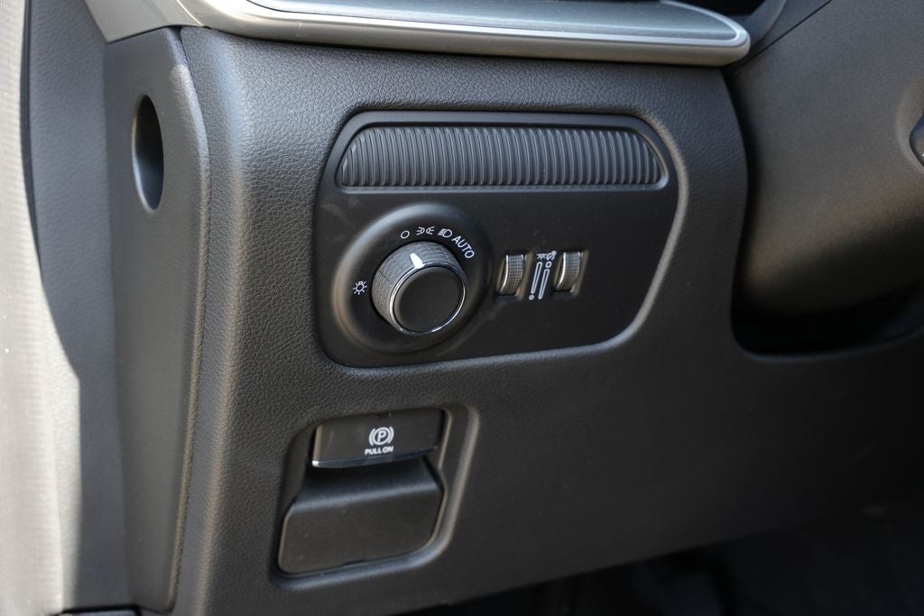 2026 Jeep Grand Wagoneer GRAND WAGONEER UPLAND 4X4