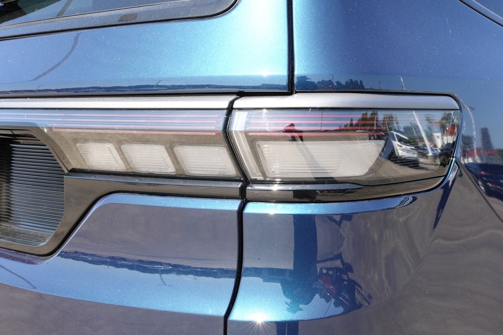 2026 Jeep Grand Wagoneer GRAND WAGONEER UPLAND 4X4